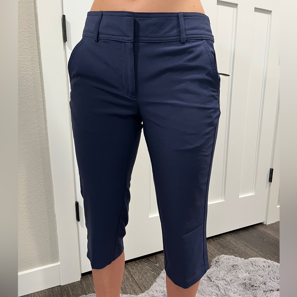 Pebble Beach Women's Dark Blue Capris